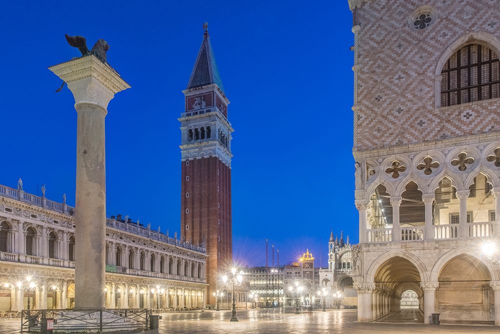 Italy-Venice San Marco Piazza at dawn